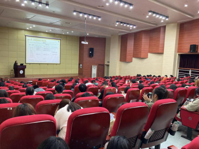 艺设学院成功举办《教团队格证那些事》系列公益讲座